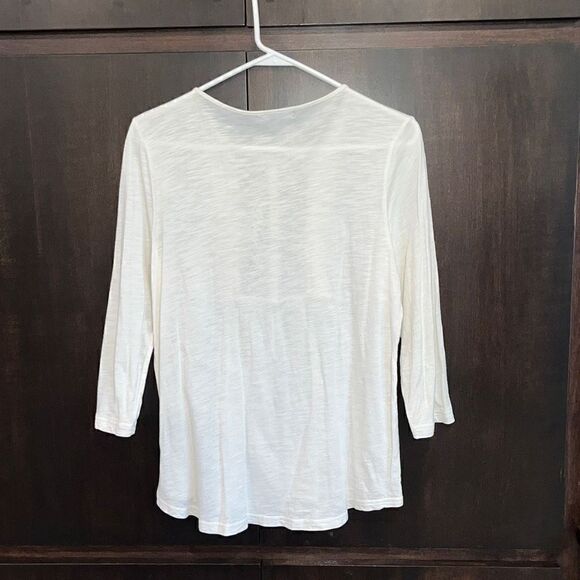 Chaps Cream Lace Accent Top Size Medium - Picture 4 of 4